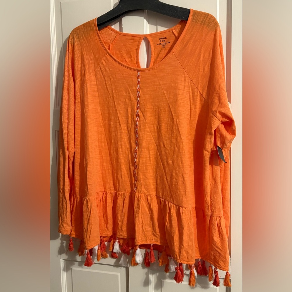 Crown & Ivy Womenโs Orange Peplum Long Sleeve Authentic Tee with Tassels Sz XL